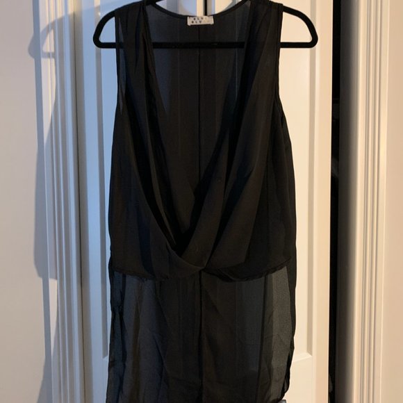 H i   L o   T a n k - Picture 7 of 7